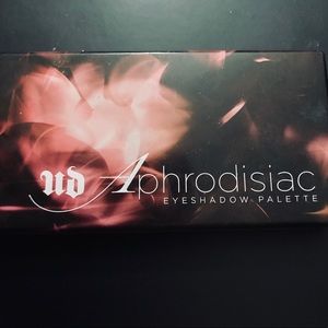 Urban Decays "Aphrodisiac" eye palette